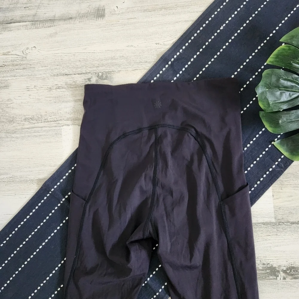Athleta Ultimate Stash Pocket 7/8 Tight Leggings Black Size XS